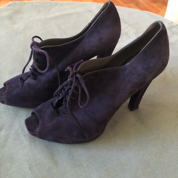 Pura Lopez Shoes - Vintage Designer Pura Lopez purple suede lace up ankle shoes SZ40.